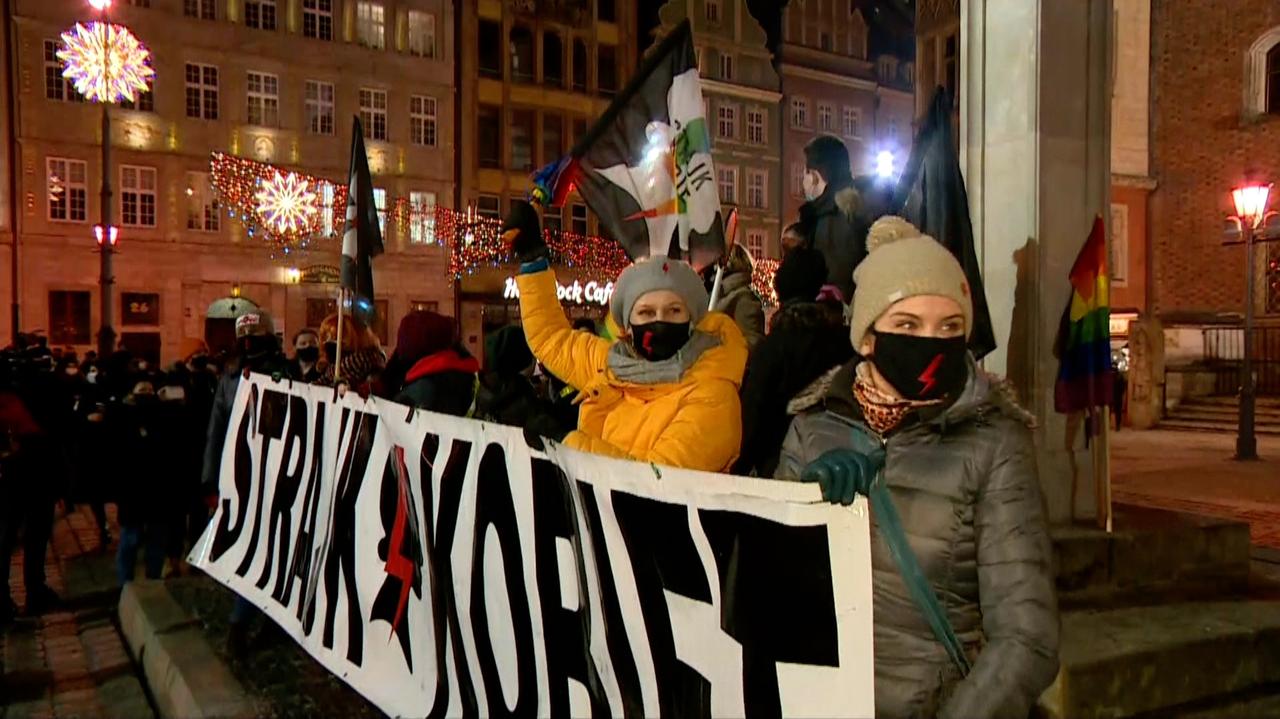 Aborcja W Polsce Protesty W Polskich Miastach Po Publikacji