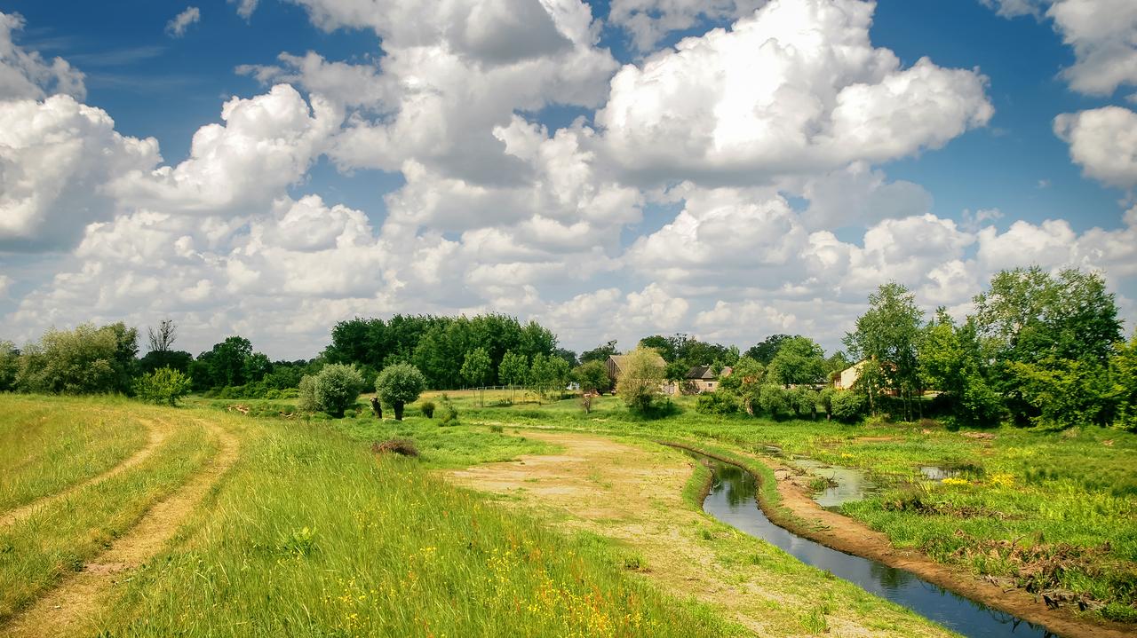 Pogoda na dziś piątek 10 września Dużo słońca możliwe burze TVN Meteo