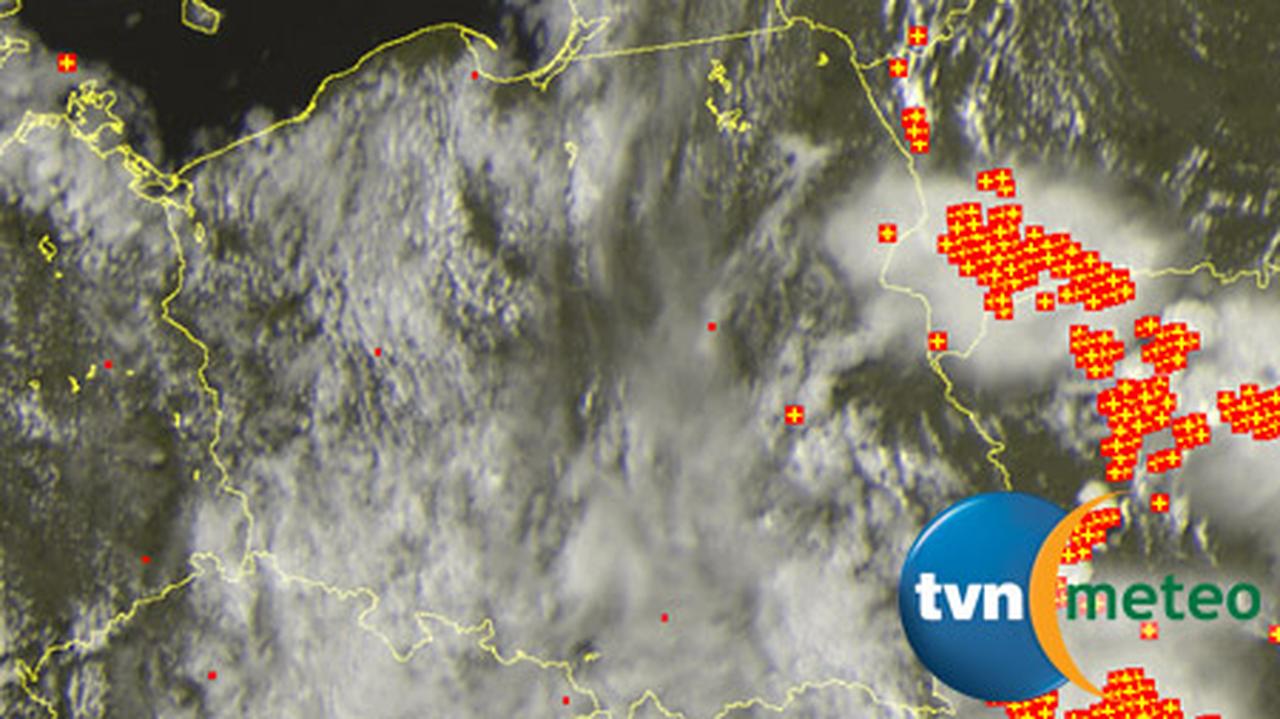 Alarm pogodowy burze nad wschodnią granicą TVN24