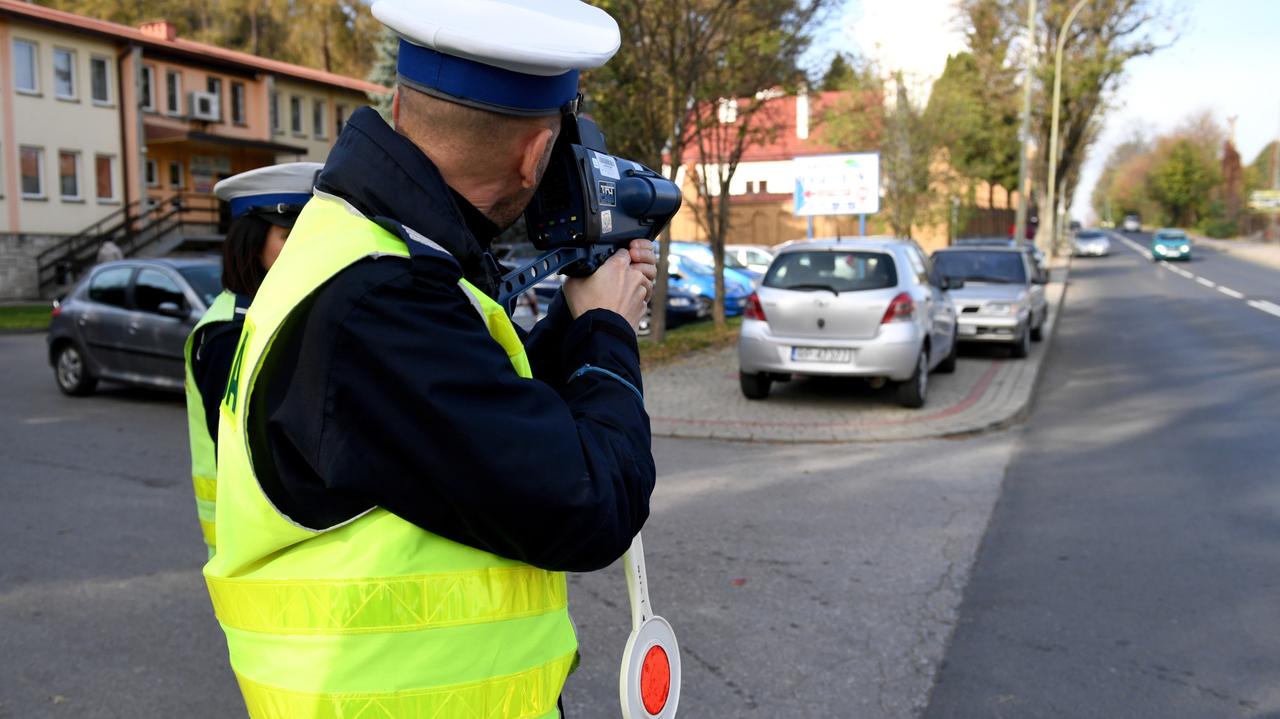 Akcja Znicz Sytuacja Na Drogach Wypadki Zabici I Ranni Nietrze Wi