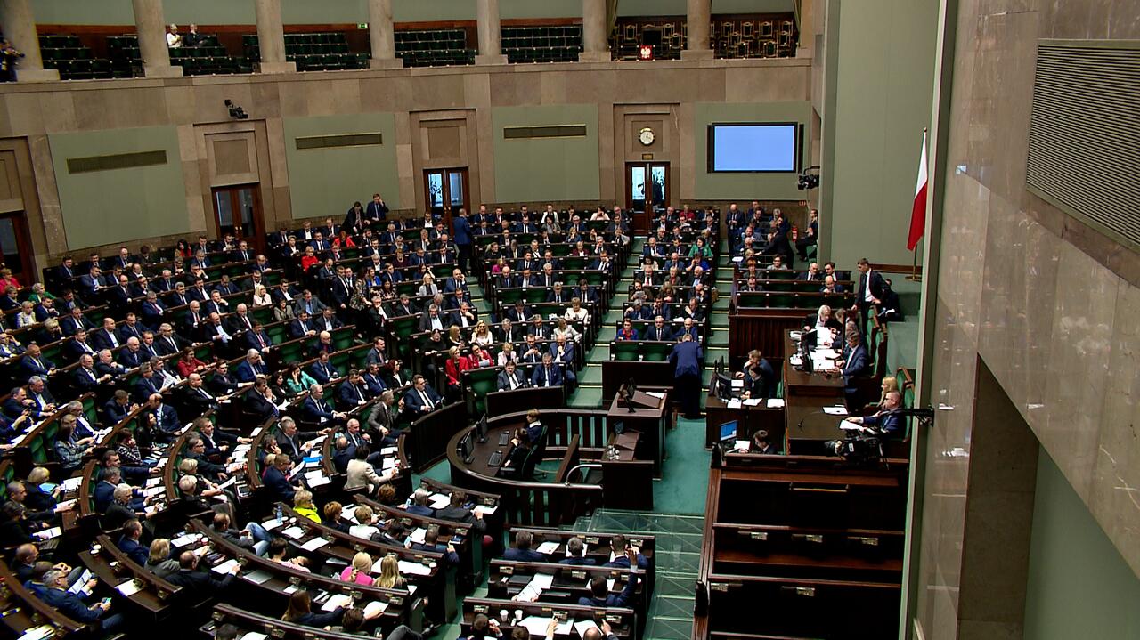 Zmiany w Kodeksie wyborczym dziś na komisji TVN24