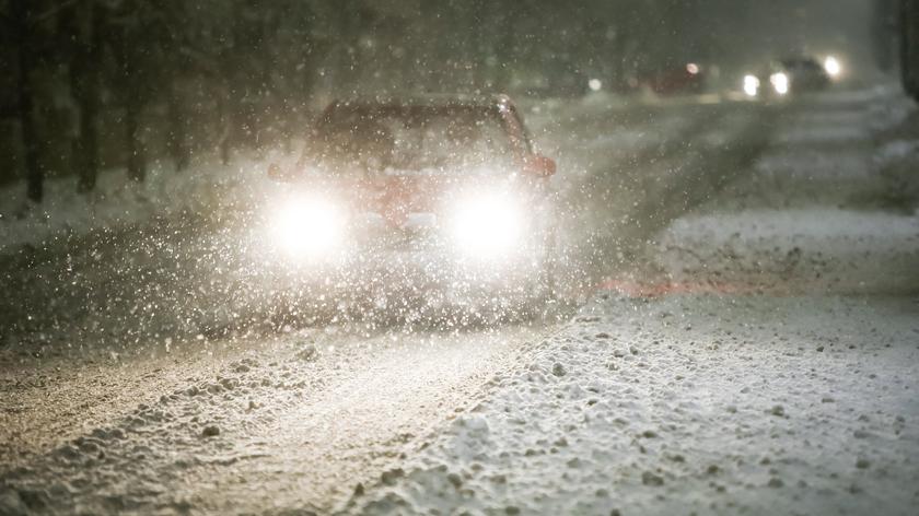 Alerty IMGW Zima wraca do Polski Śnieg będzie padać intensywnie