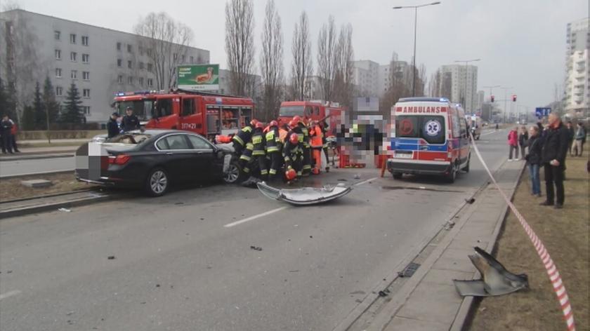 Powa Ny Wypadek Na Ursynowie Kierowca I Dziecko Zakleszczeni W Aucie