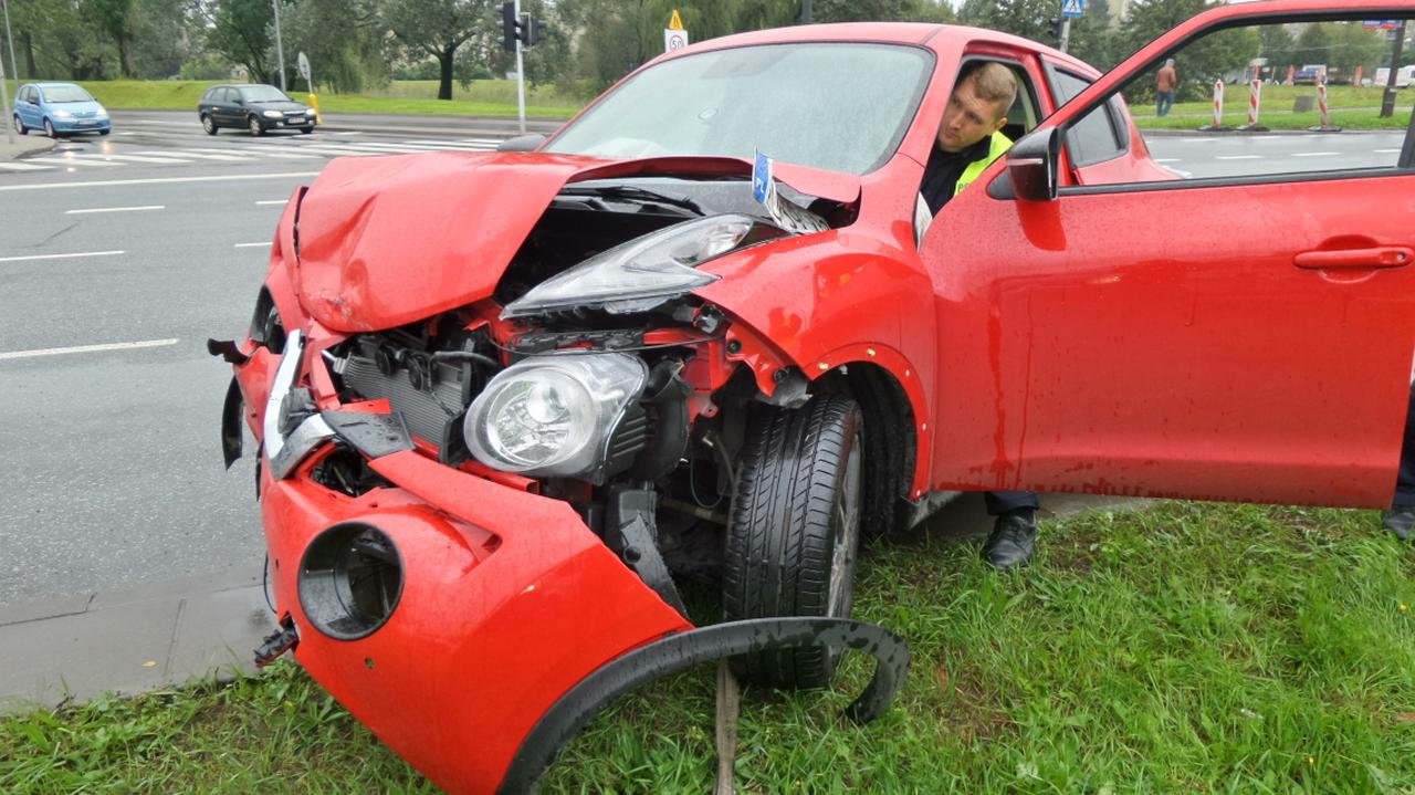 Wypadek Na Mokotowie Jedna Osoba W Szpitalu Tvn Warszawa