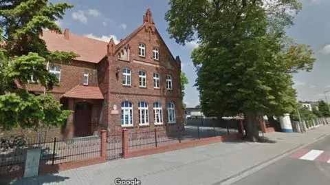 Koronawirus w szkole. Odwołane spotkania z rodzicami, pod znakiem zapytania rozpoczęcie roku szkolnego