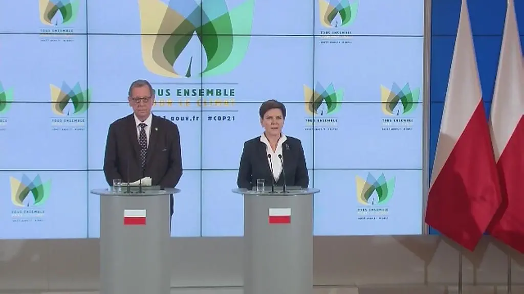 Beata Szydło oraz Jan Szyszko podczas konferencji dotyczącej szczytu klimatycznego