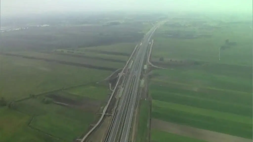 Błękitny 24 nad odcinkiem C autostrady A2 