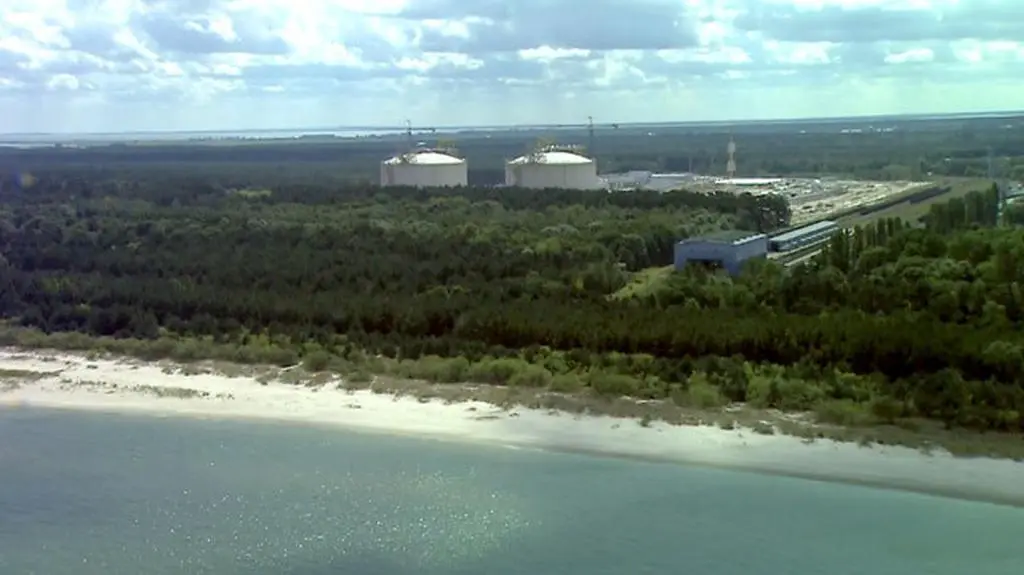 "Błękitny" nad gazoportem