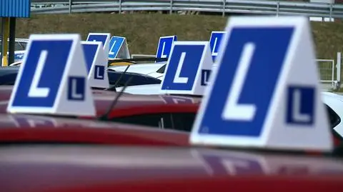 Kolejne ośrodki wznawiają egzaminy na prawo jazdy