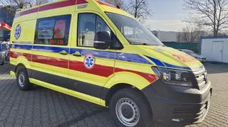 Nowy ambulans stołecznego pogotowia ratunkowego