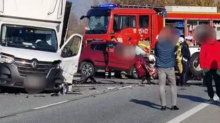 Poważny wypadek na drodze krajowej numer 50