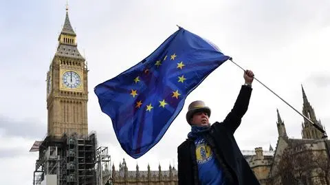 Opóźnienia, rosnące koszty i biurokracja. Podsumowano skutki brexitu