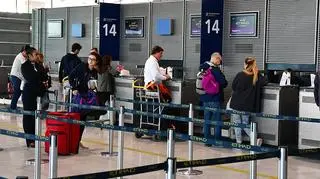 Lotnisko im. Charlesa de Gaulle'a w Paryżu, zdjęcie poglądowe