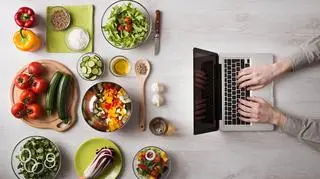 Jak robić z głową zakupy spożywcze przez internet?