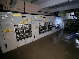 Zalana rozdzielnia prądu  