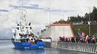 Otwarcie kanału żeglugowego przez Mierzeję Wiślaną