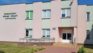 Budynek urzędu pracy w Szydłowcu 