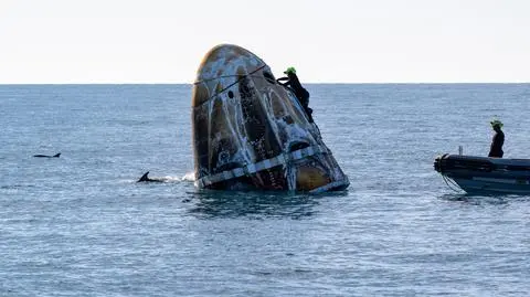 Astronauci wrócili na Ziemię po 286 dniach