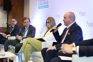 Debata na XV Europejskim Kongresie Finansowym (EKF)