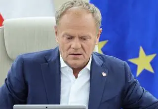 Składka zdrowotna. Premier komentuje, prezydent odpowiada