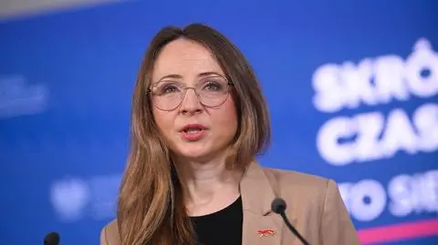 Ministra rodziny, pracy i polityki społecznej Agnieszka Dziemianowicz-Bąk