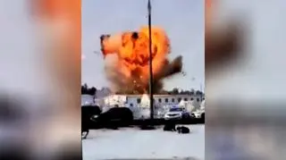 Ogień na terenie zakładu w Jełabudze. Ujęcie z nagrania 