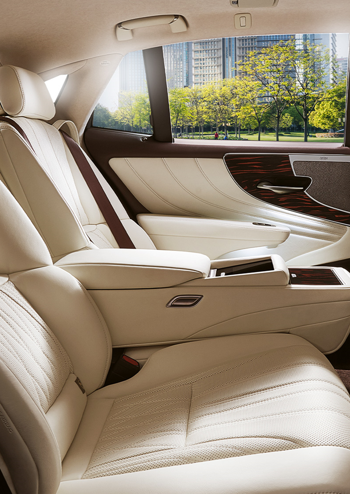 Aktualnie czytasz: Lexus. Twoja enklawa komfortu