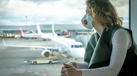 Latanie w czasach epidemii. Trzy fazy powrotu połączeń