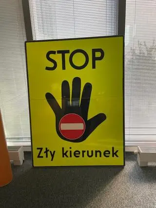 Aktualnie czytasz: Nowe tablice na polskich drogach. Będą ostrzegały kierowców