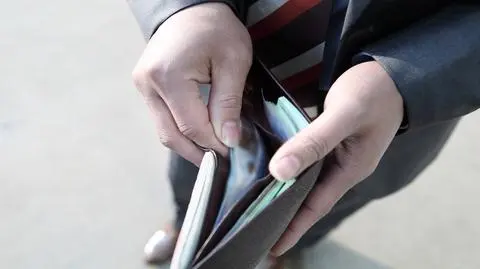 Ministerstwo Cyfryzacji: Wniosek o nowy dowód można złożyć online