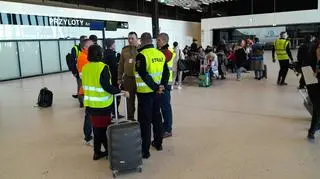 Testy pasażerskie na lotnisku Warszawa-Radom