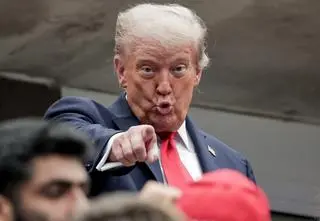 Żarty się skończyły. Donald Trump kontra śmiech