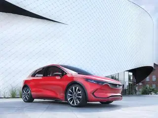 Jesienią 2016 r. powołano spółkę Elekromobility Poland SA