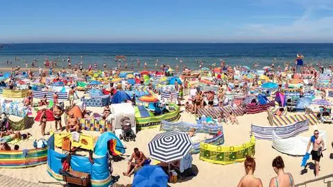 Na polskich plażach rośnie liczba parawanów