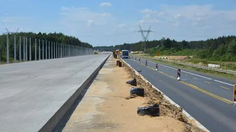 Pierwsze samochody pojechały nową jezdnią