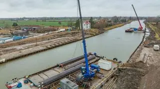 Drugi etap budowy drogi wodnej łączącej Zalew Wiślany z Zatoką Gdańską (zdjęcie z 2022 roku)