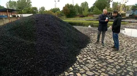 "Zamówiliśmy ekogroszek, dostaliśmy miał energetyczny". Skład węgla zapowiada reklamację