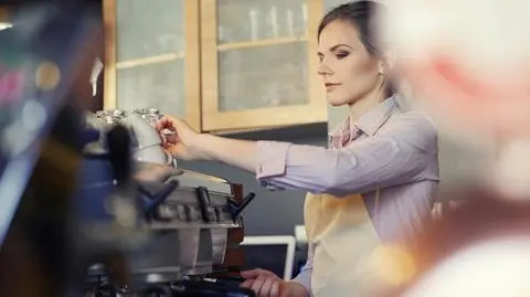 Koronawirus a gospodarka. Kiedy wypłata postojowego?