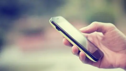 Pięć miliardów telefonów komórkowych trafi do śmieci 