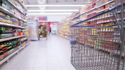 Tesco zapowiada redukcję tysięcy miejsc pracy