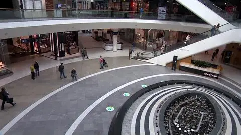 "Więcej niż myślisz". Jakie sklepy są otwarte w galeriach handlowych?