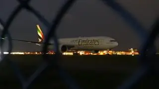 Alarm bombowy dotyczył samolotu lecącego z Dubaju do Warszawy