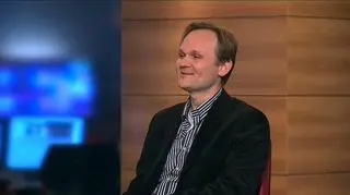 Spółka produkująca gry, przeznaczone między innymi na urządzenia Apple, może zarobić przy okazji zwiększonej sprzedaży iPhonów i iPadów. Rozmowa z prezesem spółki, Grzegorzem Miechowskim.