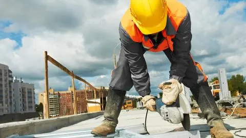 Bezrobocie spada, ale eksperci przestrzegają przed hurraoptymizmem