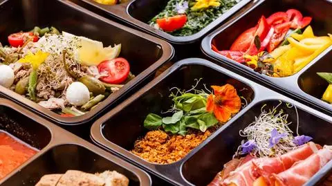 Problemy z sanepidem w firmach oferujących catering dietetyczny