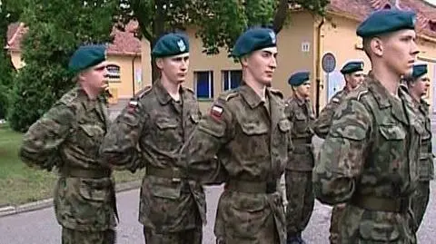 Wieczni studenci pójdą do wojska?