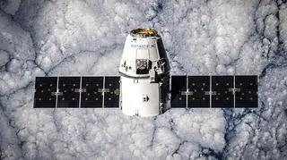 CRS-5 Dragon na orbicie