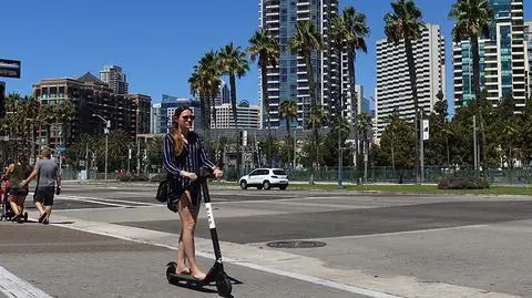 USA. ScootScoop walczy z nieprawidłowo zaparkowanymi hulajnogami
