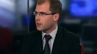 Produkt Krajowy Brutto wzrósł w I kwartale o 3 procent - podał Główny Urząd Statystyczny. To poziom zgodny z przewidywaniami analityków. Ekonomistów niepokoją jednak mniejsze inwestycje firm, a także spadki w budownictwie. Czy dzisiejsze dane o wzroście gospodarczym były dobre czy złe? A także jaka jest przyszłość naszej gospodarki? O tym w rozmowie z głównym ekonomistą Noble Bank, Radosławem Cholewińskim.