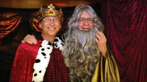 Gates i Buffet świętują 25 lat przyjaźni